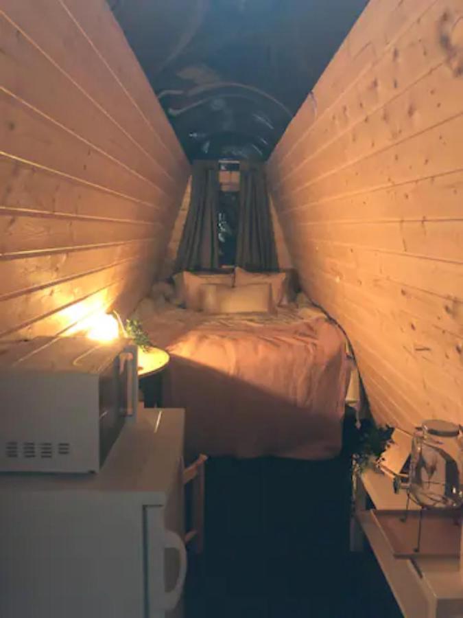 Niiralan Tila : Starlite Cabin Laitila Exteriör bild